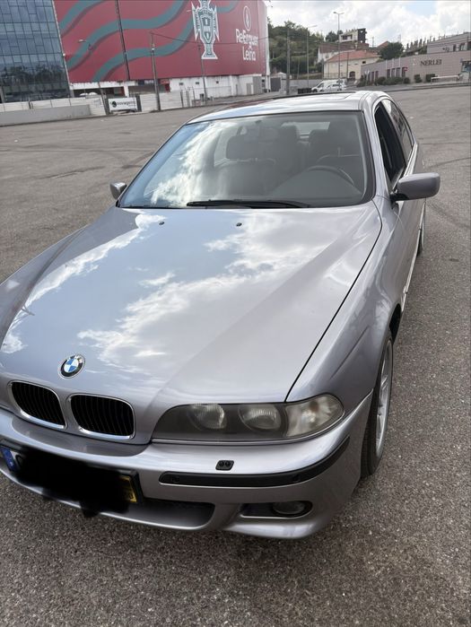 BMW E39 528I Sedan