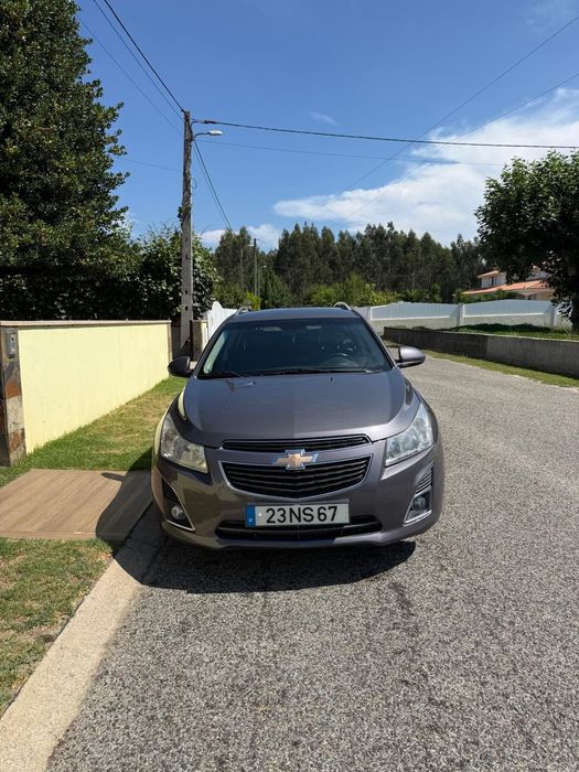 Carrinha Chevrolet Cruze - Estado irrepreensível com garantia