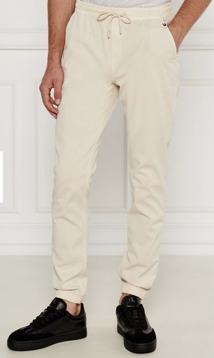 Штани карго від Tommy Hilfiger