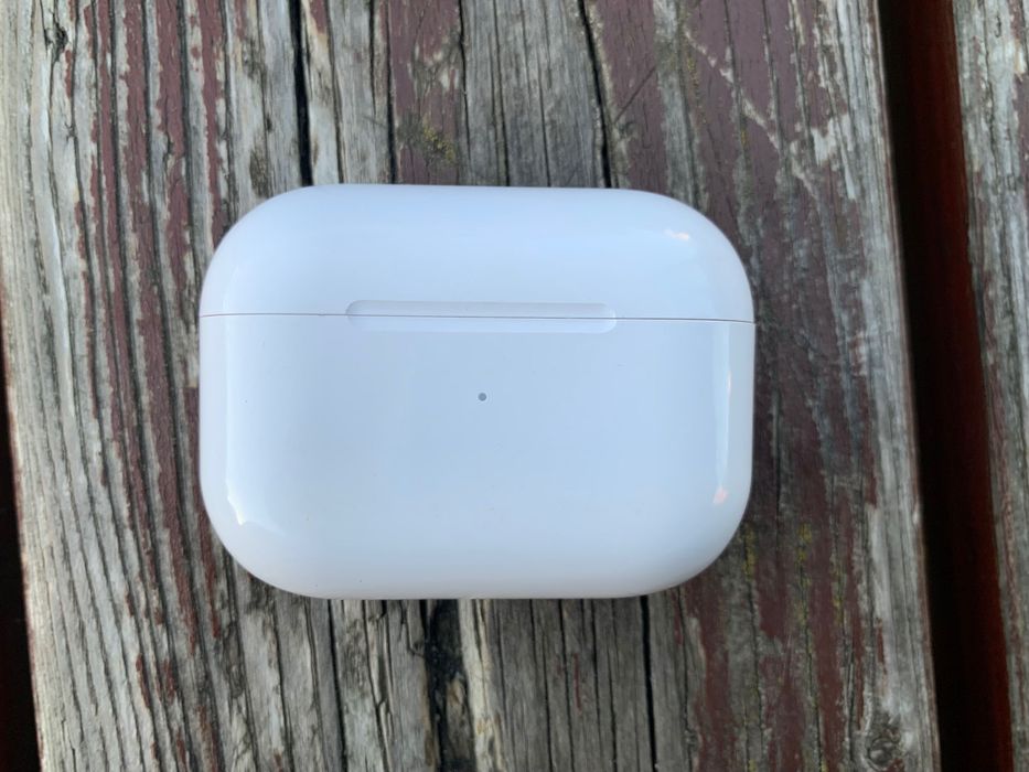 Etui ładujące do AirPods Pro 2