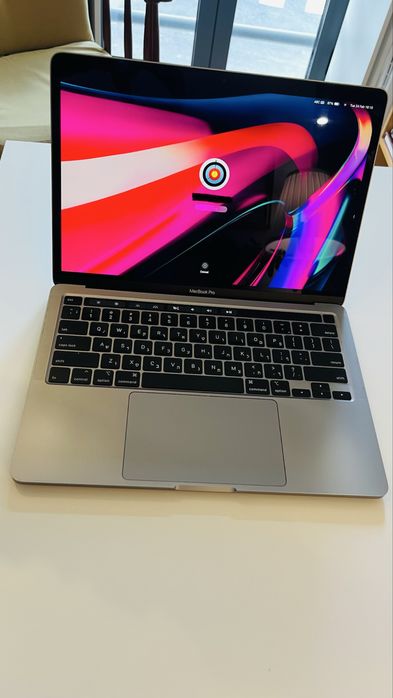 MacBook Pro 13” 2020 i5 16GB 4 Thunderbolt Excelente Estado