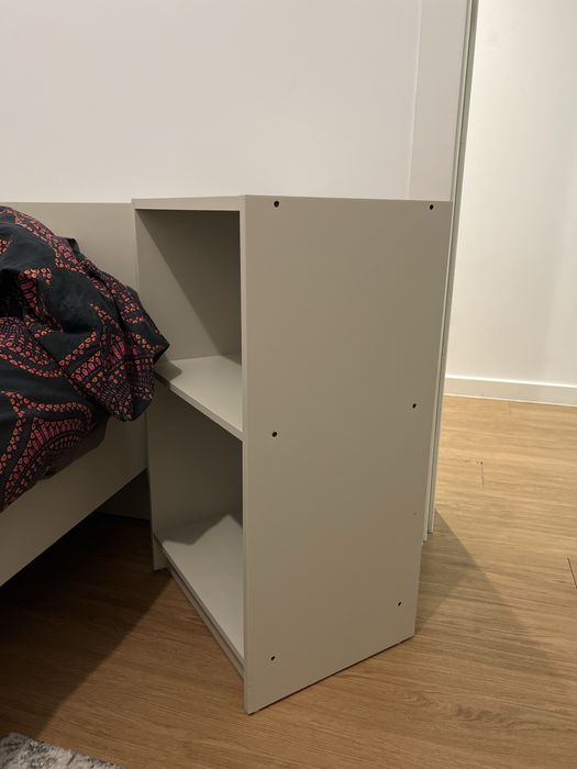 Cama de casal como nova
