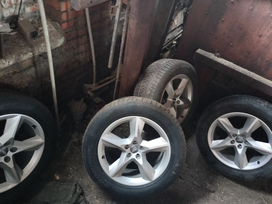 Продам легкосплавні диски audi q7 та mitsubishi l200
