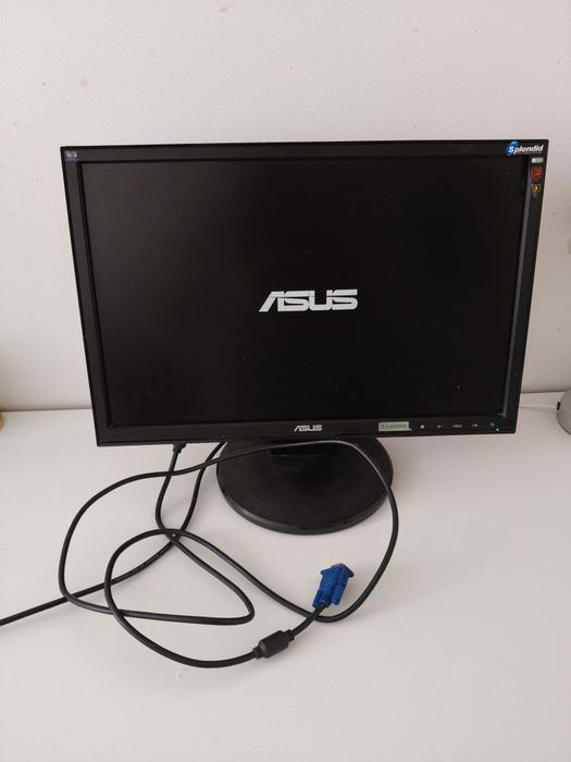 Monitor Asus 19 cali