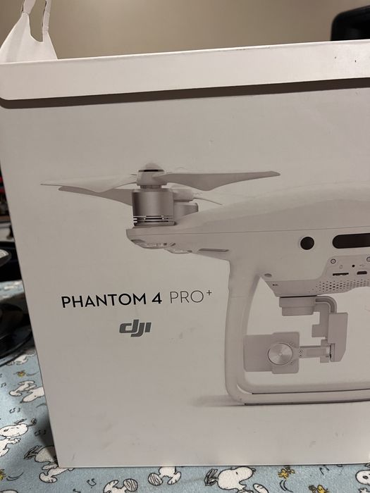 Drone DJi Phantom 4 Pro+ comando com ecra - como novo