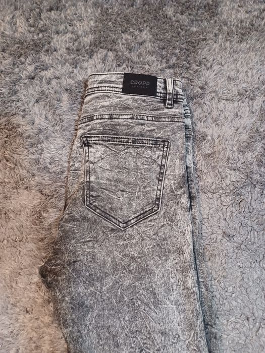 Spodnie Cropp rozm L