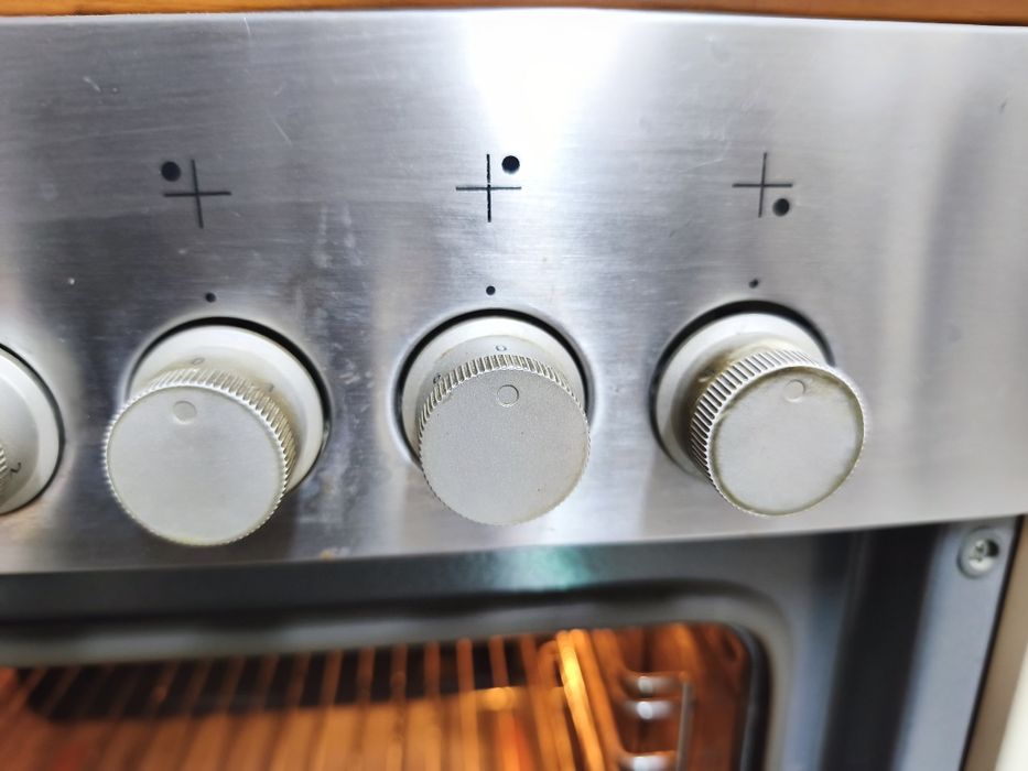 Forno e placa vitro cerâmica Siemens