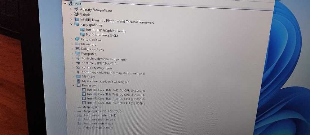 Lapop Asus5551LN i7 8GB ram SSD500GB IntelHD4400+GeForce840M 2GB Win11