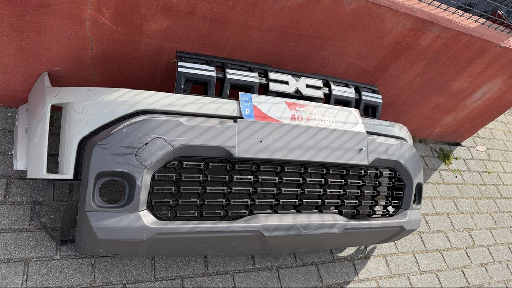 Parachoque dacia duster 2024
