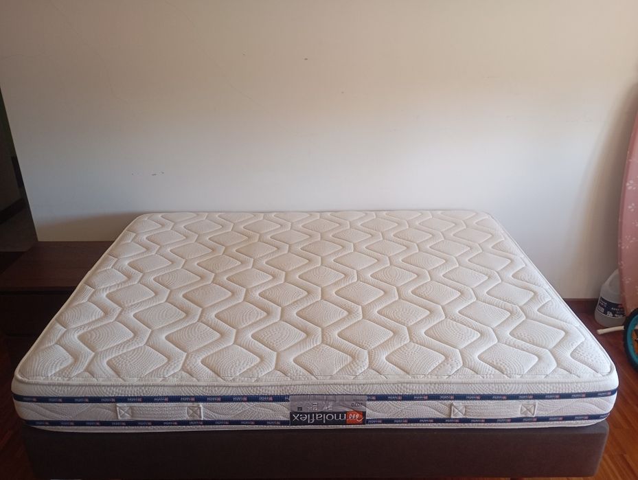 Cama base c/colchão