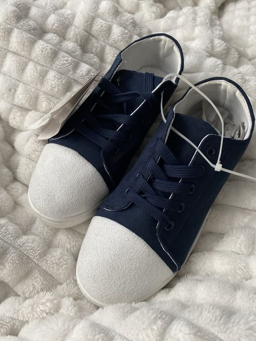trampki nowe z metka