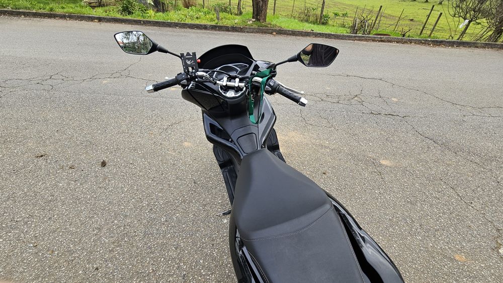 Honda PCX 125 ano  2019  Muito bem cuidada,econômica pronta para rodar