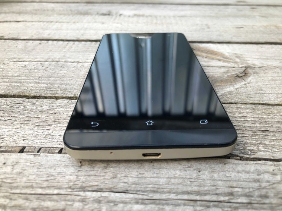 Asus ZenFone 5 2014 A500KL T00P запчастини