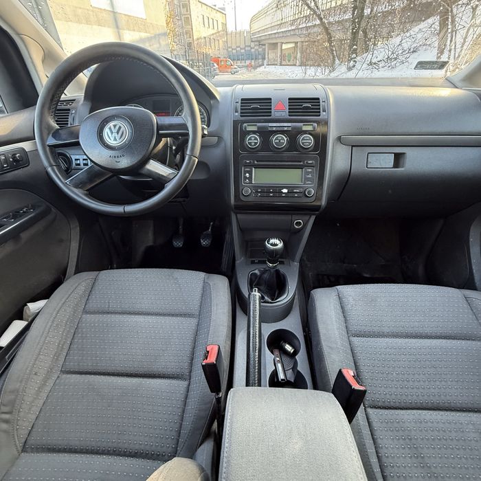 Sprzedam Volkswagen Touran  2.0 TDI Alusy/7osob/tempomat