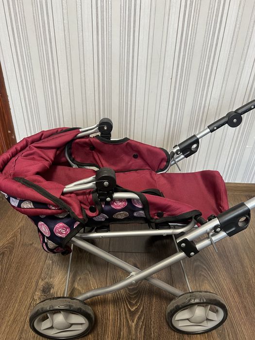 Дитяча коляска для ляльок
