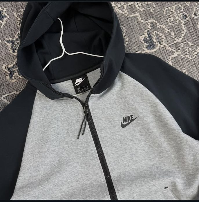 Зип Nike tech fleece