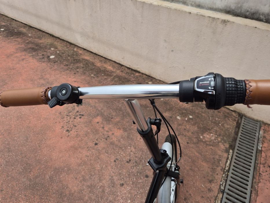 Bicicleta Dobrável Moma Firt class 20" como nova( Coimbra)