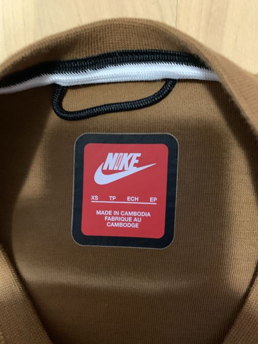 Nike tech fleece 10/10