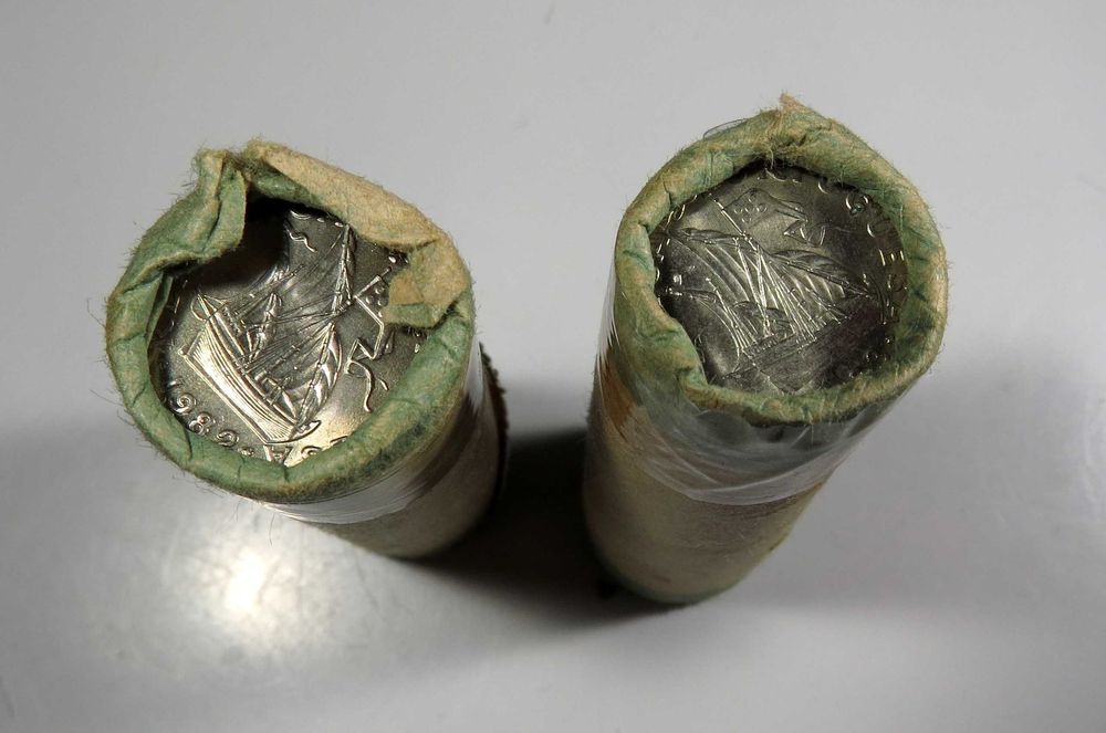 Republica Portuguesa Rolo 40 moedas 2,5 Escudos 1982