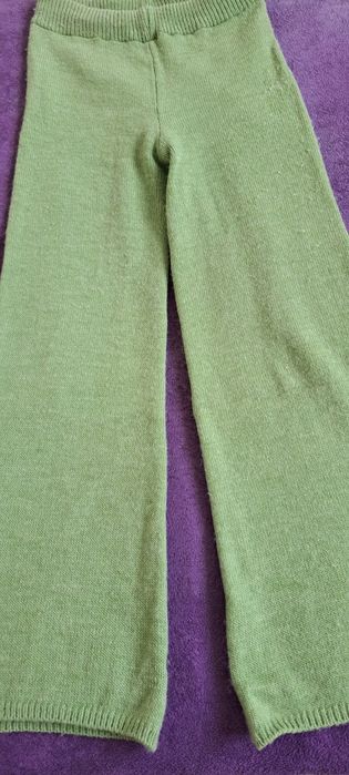 Spodnie damskie z wełny - włoskie M/L
