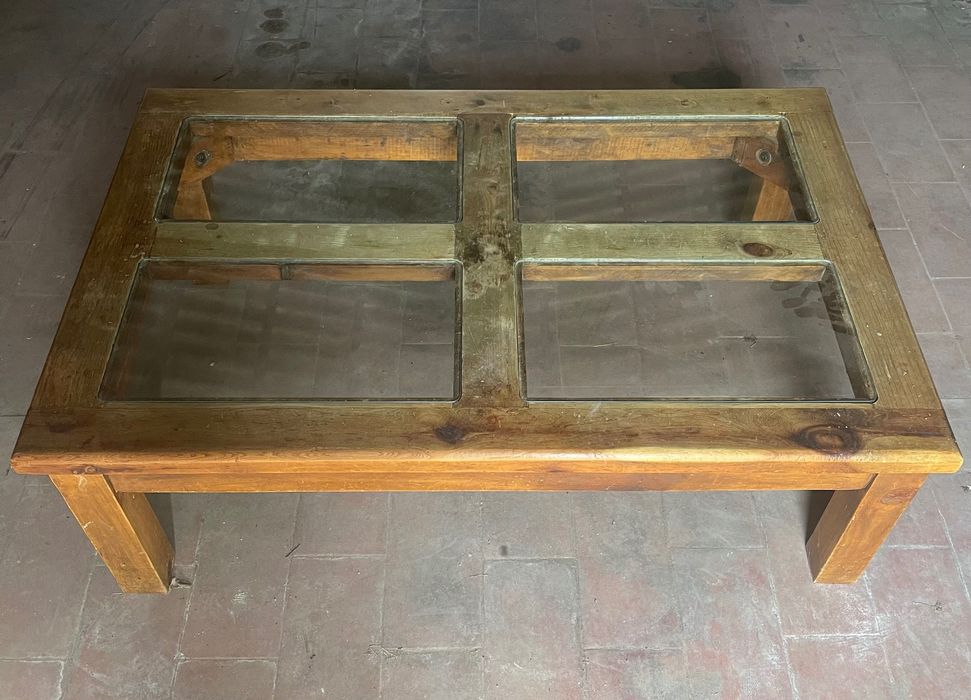 Mesa de sala de estar