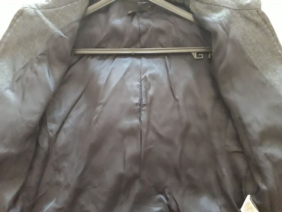 Casaco senhora marca Zara