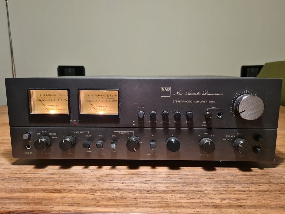 Wzmacniacz NAD 3080