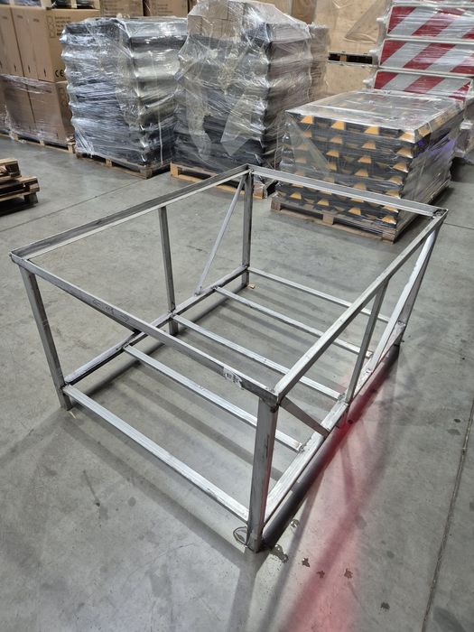 Skrzynia metalowa z profili