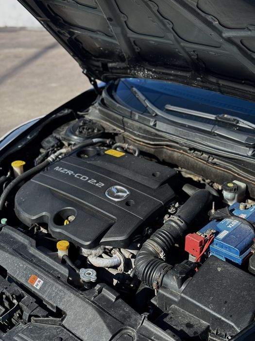 Mazda 6 fl 2010р 2.2 дизель гарна комплектація