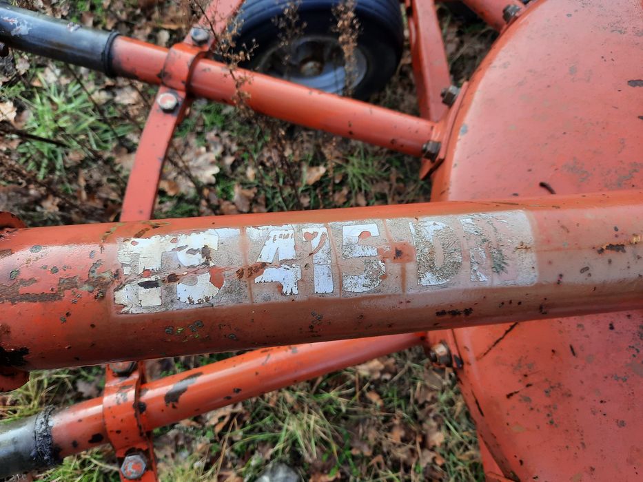 Zgrabiarka karuzelowa Fella TS 415 DN uszkodzona