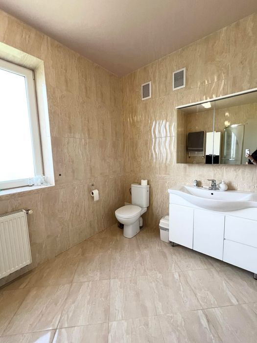 Продається будинок в Смиківцях