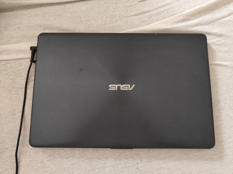 Laptop Asus R542U Rzepiennik Marciszewski • OLX.pl