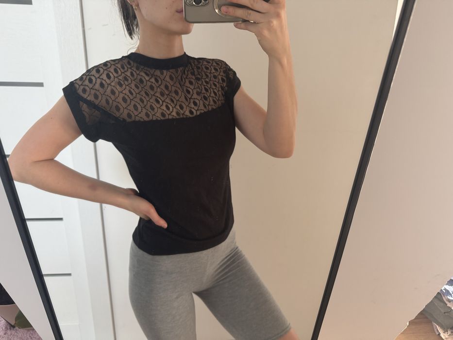 Bluzka czarna ozdobna zara