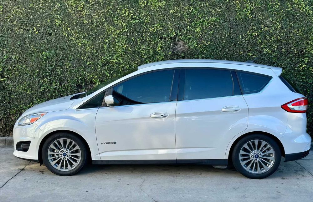 Ford C-Max      2017