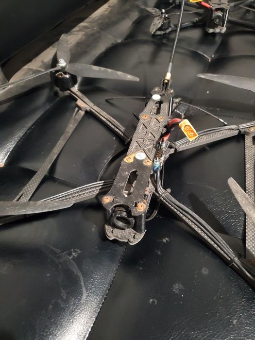 Продам два фпв дрона робочих з теплаками