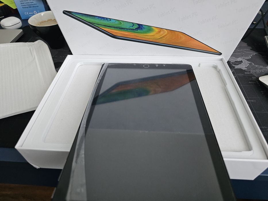 pomysł na prezent dla babci lub dziadka Tablet 10 cali  firma Mediatek