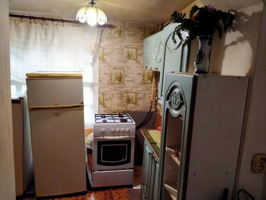 Продаж 1 кімн. квартири зі своїм двором на КРЕСі