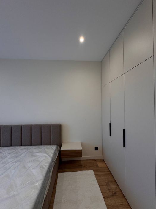 Оренда таунхаусу з своїм двором.