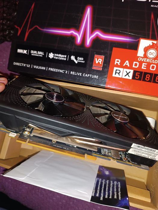 Karta Graficzna Gamingowa SAPPHIRE RADEON 580 4GB Stan BDB