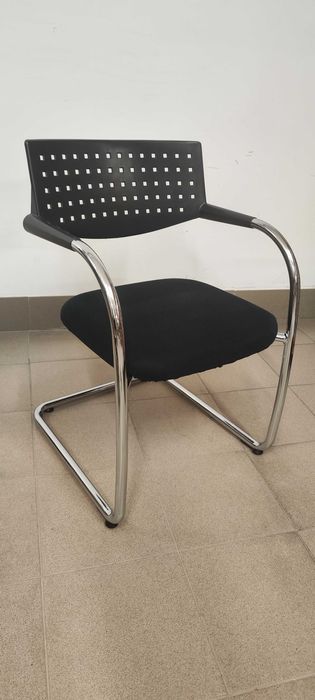 Krzesło biurowe / stołowe