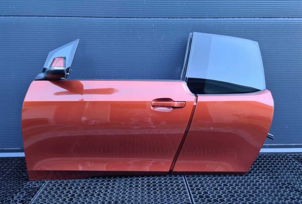 Двери BMW i3 I01 передние или задние правые левые разборка