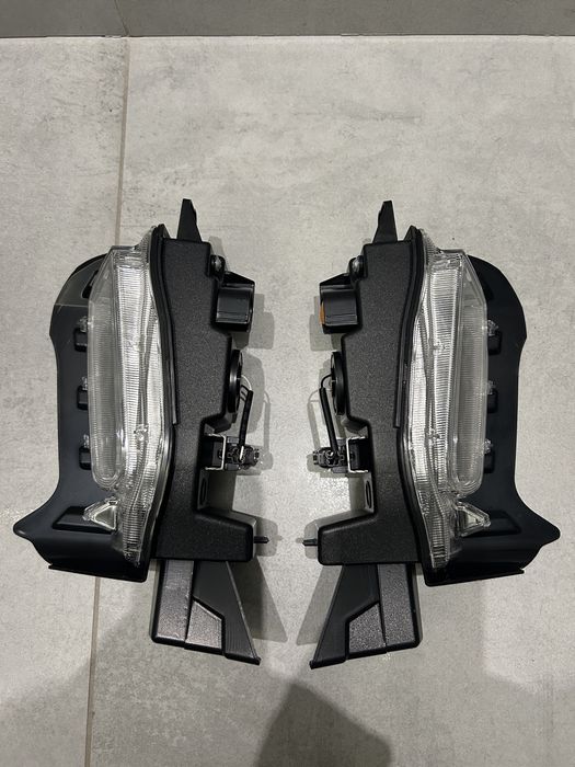 Toyota Prius + PLUS lift 2015- LED DRL Halogen do jazdy dziennej