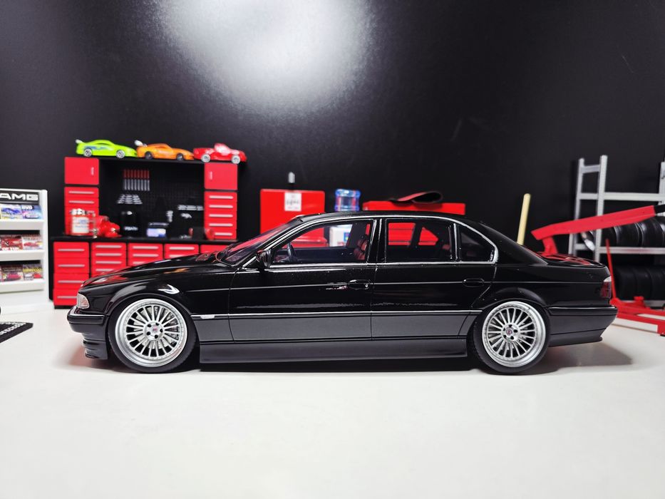 OTTO BMW E38 Low Stance