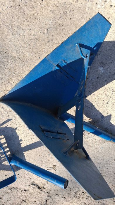 Продам новий інвентар для обробітку грунту.Одним лотом тобто все разом