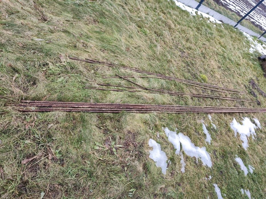 Pręty zbrojeniowe żebrowane fi 16 i fi 12