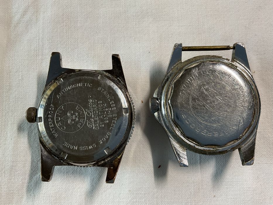 Relogios antigos Cauny Submarine e Chilex de mergulho