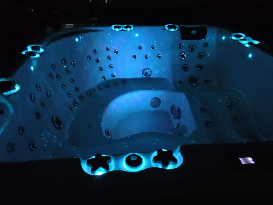 Jacuzzi ogrodowe całoroczne Balboa