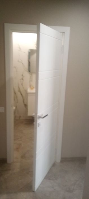 Установка дверей на професійному рівні