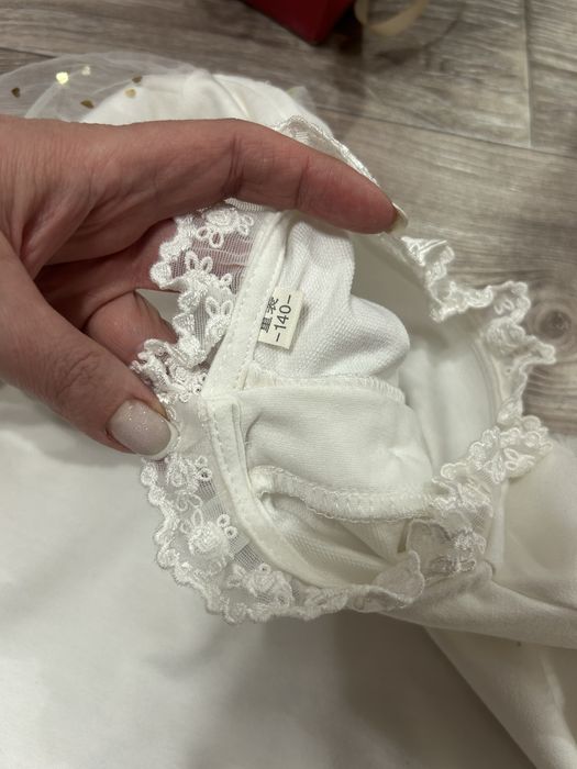 Біла святкова кофта, нарядная кофточка