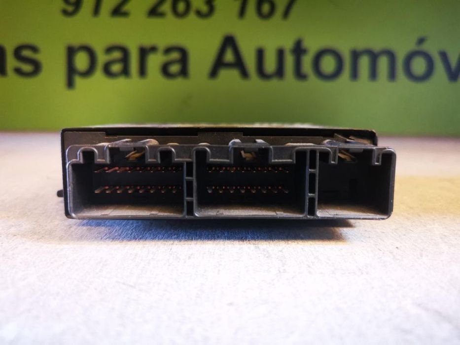 FORD TRANSIT CONNECT CENTRALINA FECHO CENTRAL - MD038